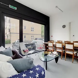  Apartment The Bethnal Place - Lovely 2bdr Flat United Kingdom